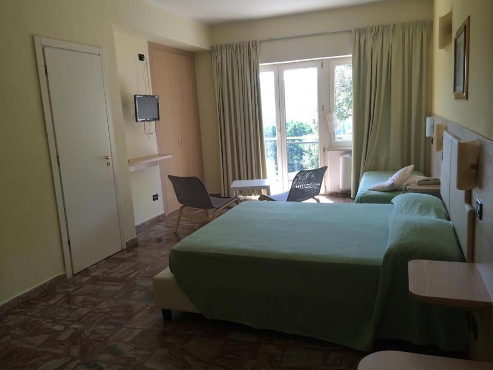 Albergo Carpino Mangone  Exterior photo