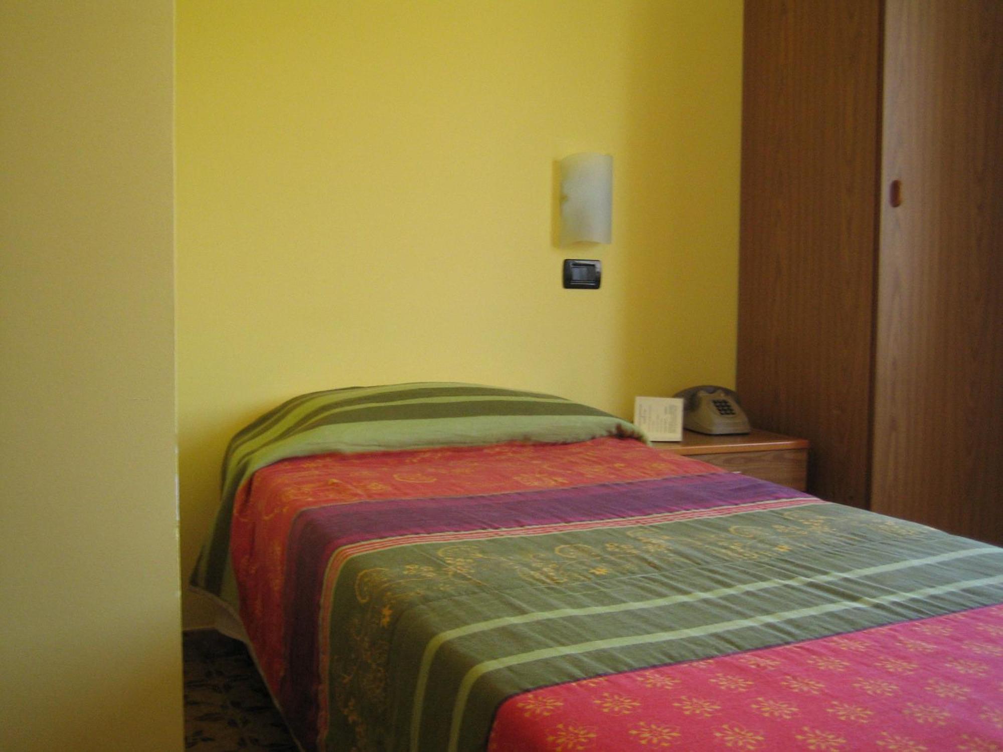 Albergo Carpino Mangone  Exterior photo