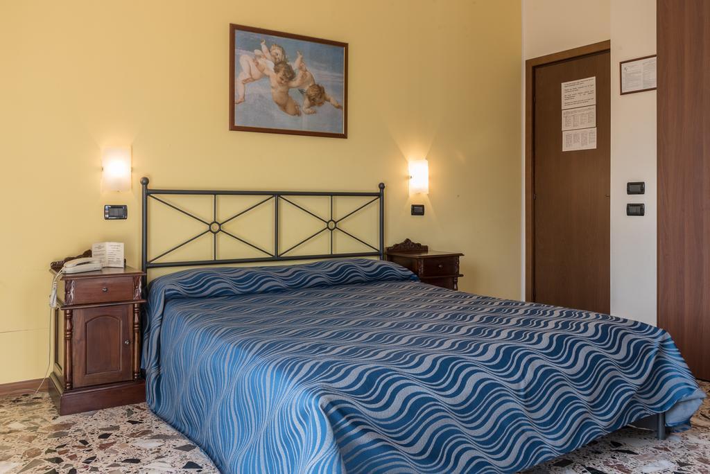 Albergo Carpino Mangone  Exterior photo