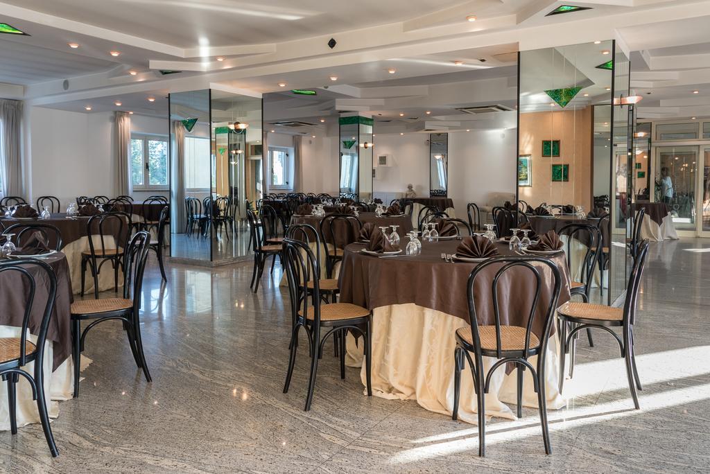 Albergo Carpino Mangone  Exterior photo